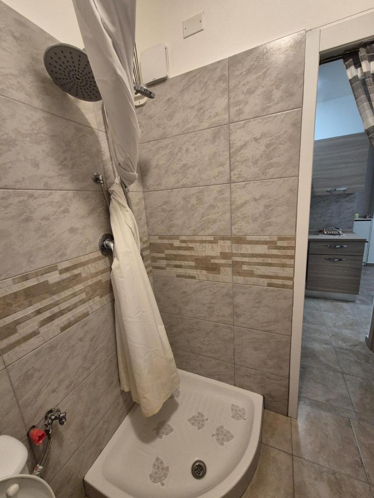 Apartment S&fe