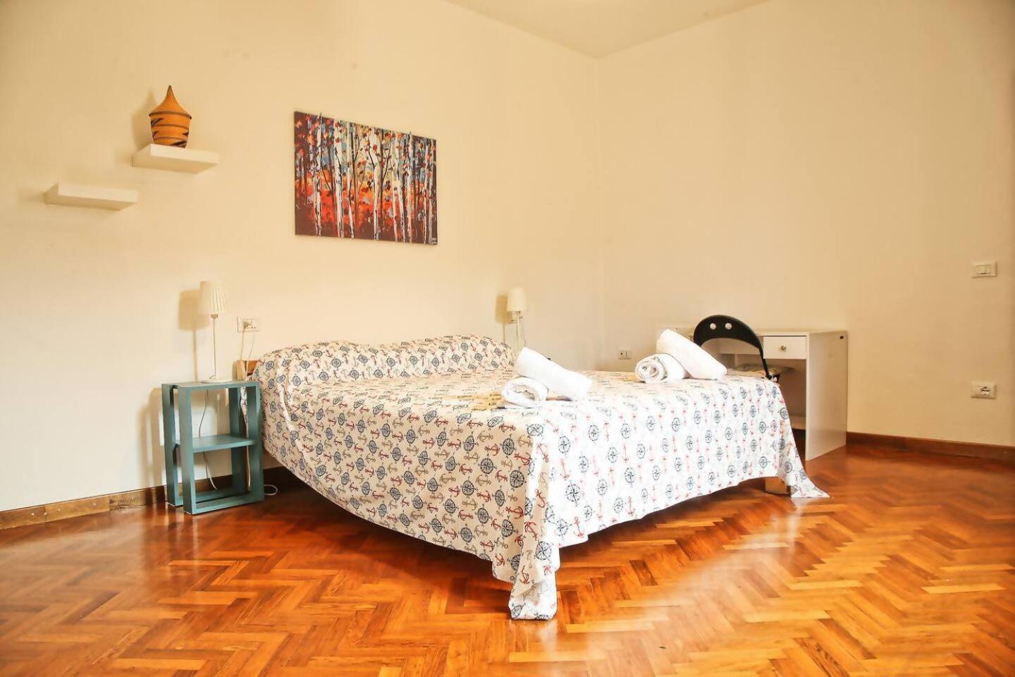 Parcheggio Gratuito Vicino Torre Di *