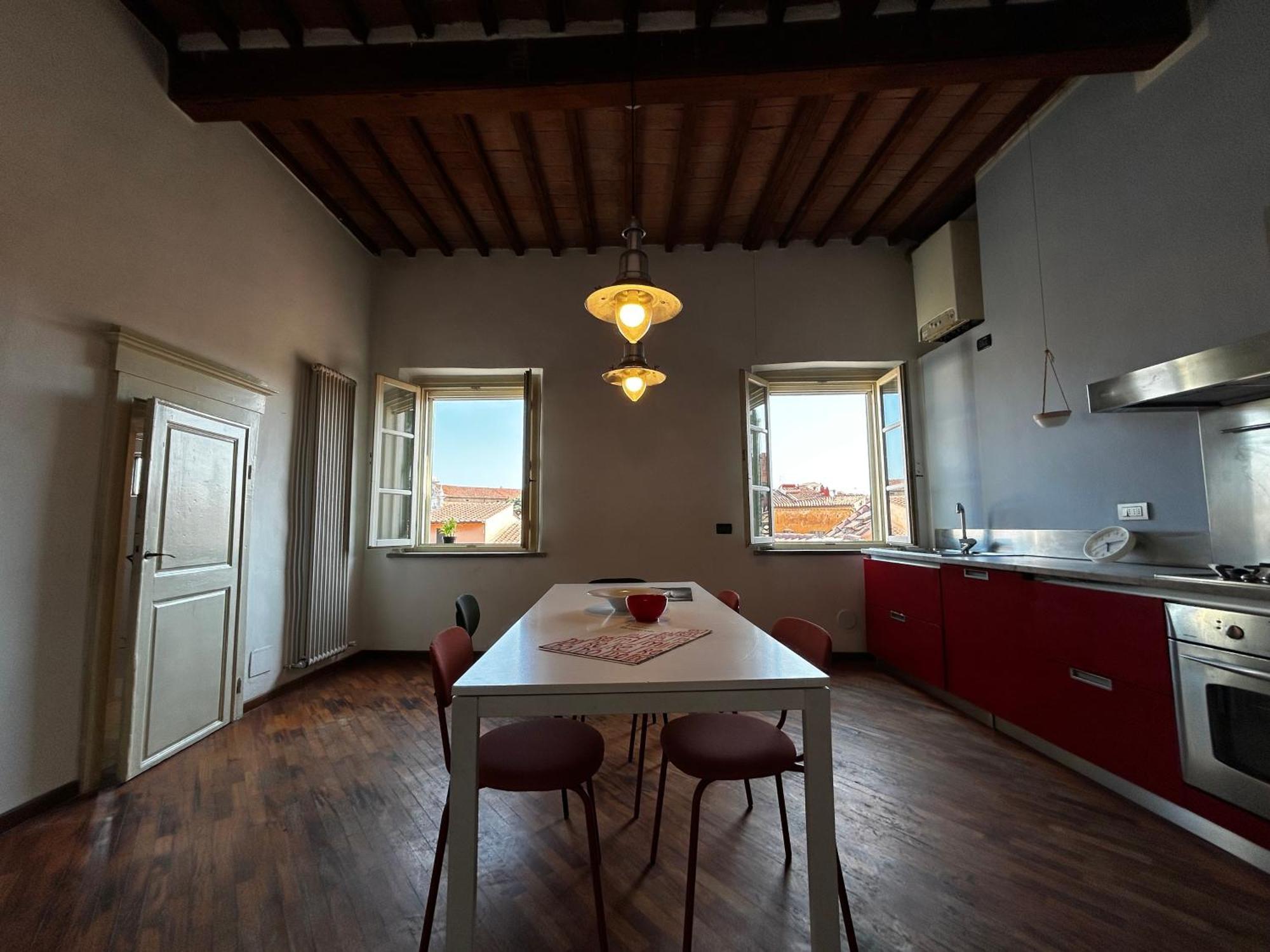 La Finestra Su Pisa