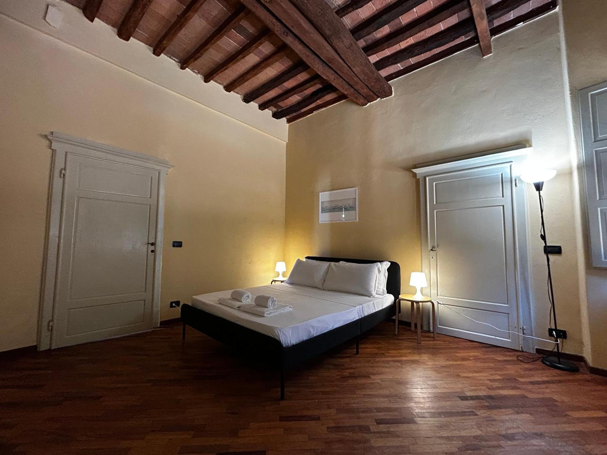 Apartment La Finestra Su *