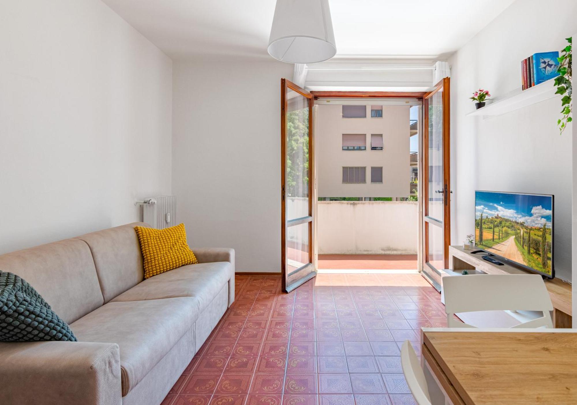 Appartamento Landi 2 - Near The Center, Free Public Parking