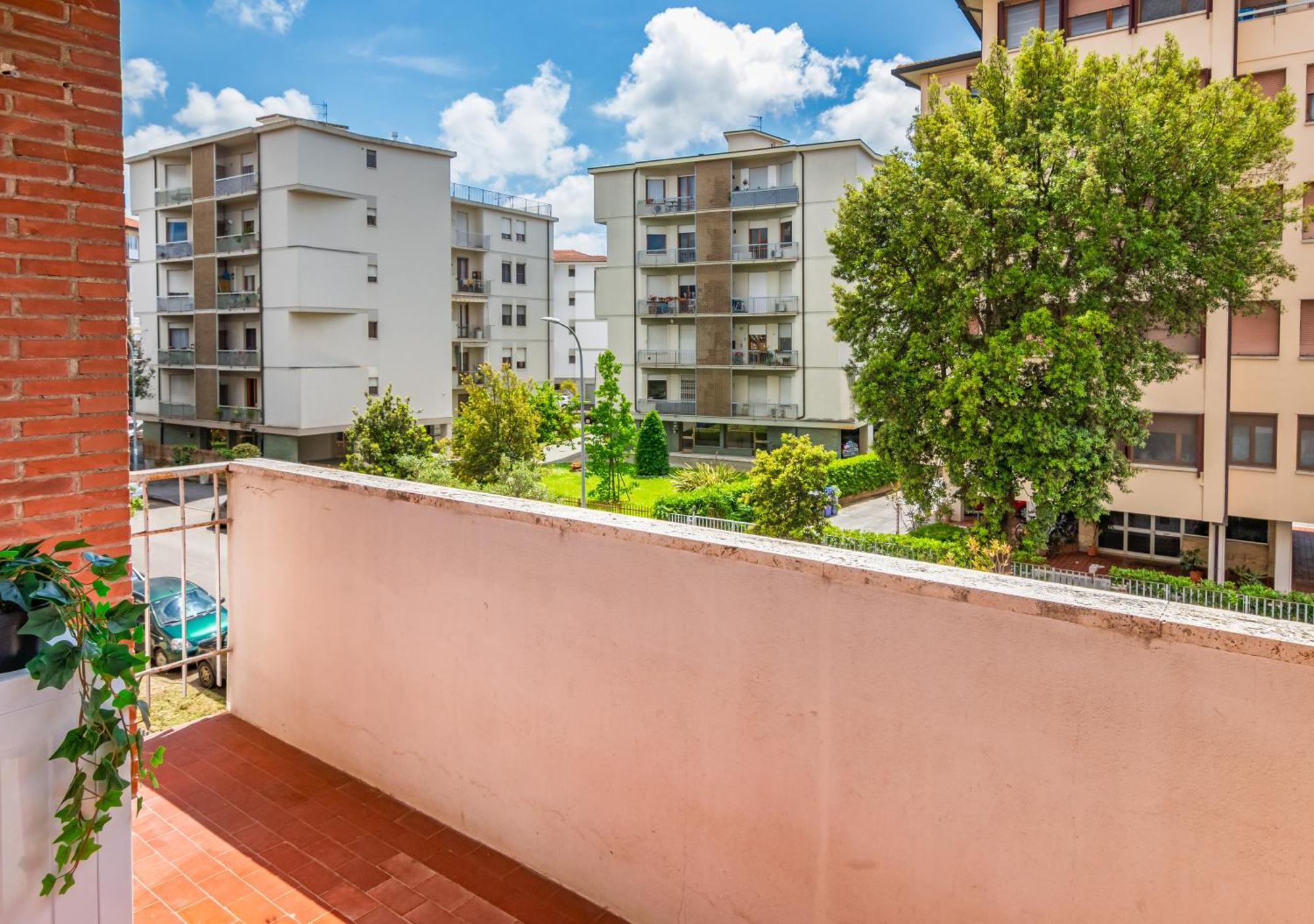 Landi 5 - Monolocale Con Ascensore E Parcheggio Gratuito Pisa
