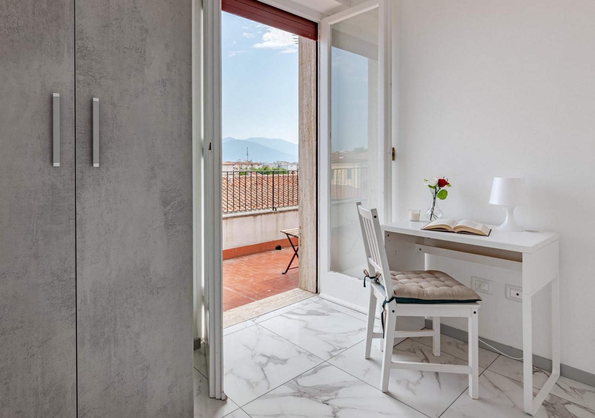 Attico Terrazza Vista Panoramica Lungarni Pisani *