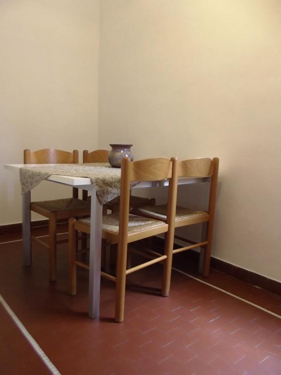 Pisa Apartment Apartamento *
