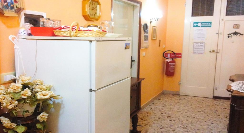 A Casa Doina Airport2 Bed & Breakfast 3*