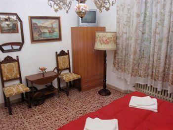 Bed & Breakfast A Casa Doina Airport2 Pisa
