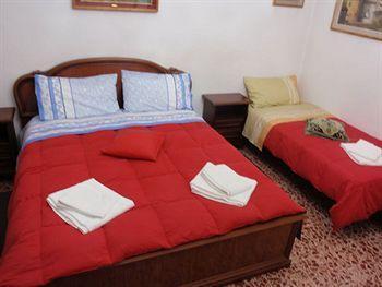 Bed & Breakfast A Casa Doina Airport2 3*