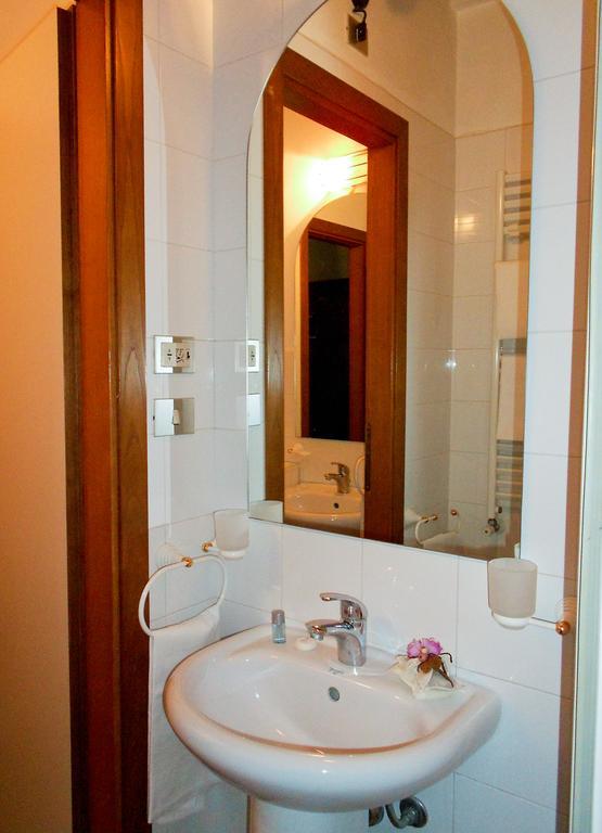 Domus Aparthotel Pisa