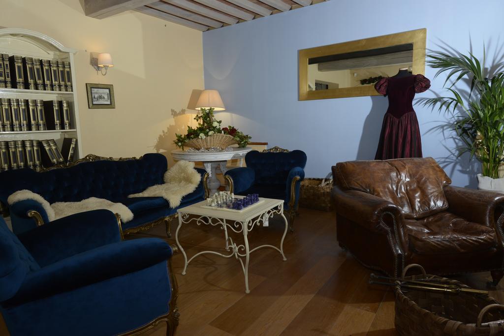 Le Streghe D'arimathea Guest house *