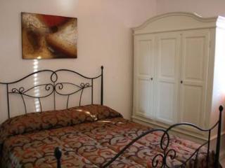 Lumiere Guest house 2*