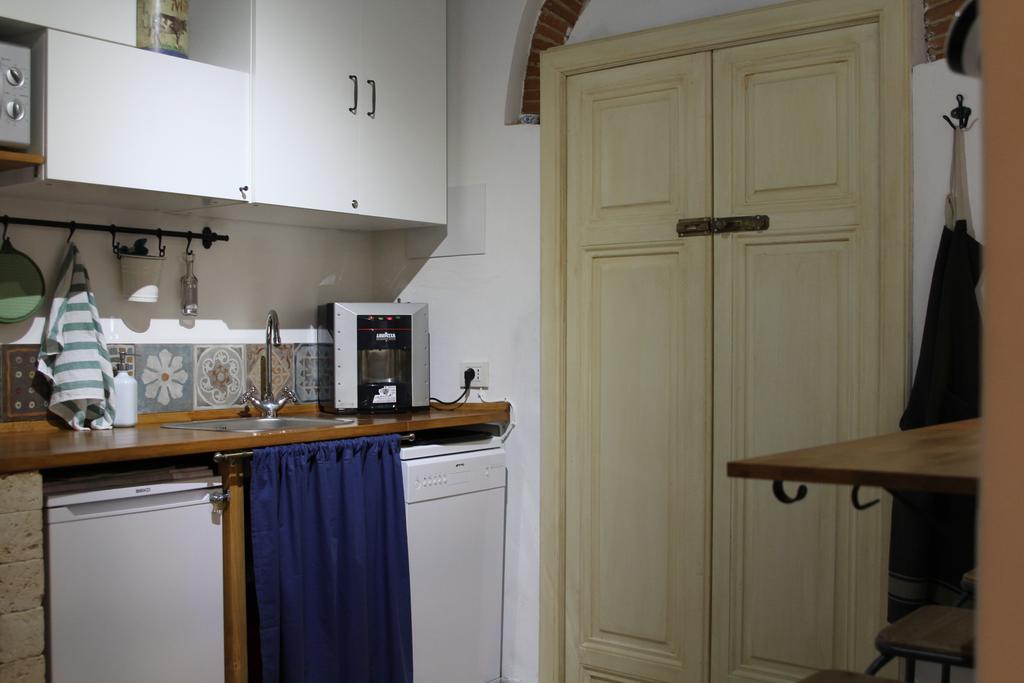 Bed & Tower Bed & Breakfast