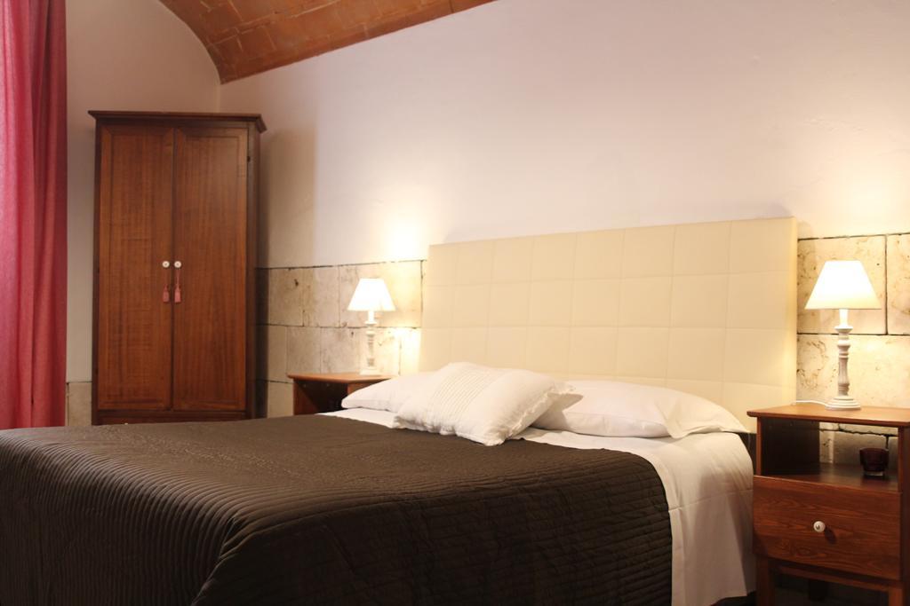 Bed & Tower 3* Pisa