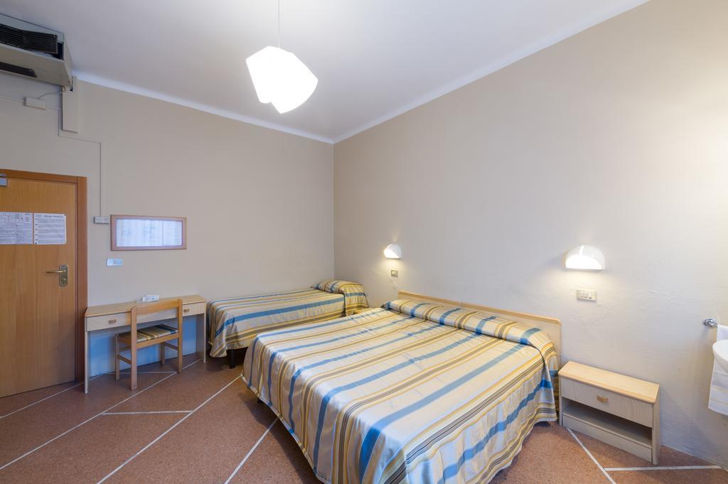Hotel Moderno