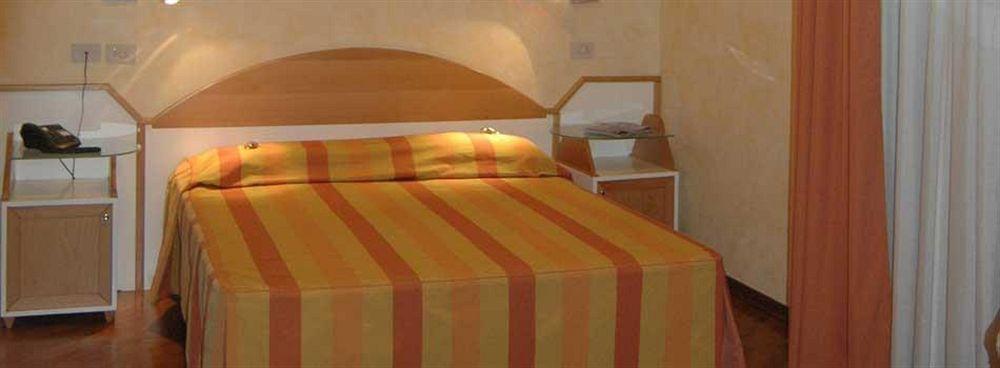 Hotel Athena Pisa