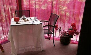 Bed & Breakfast 4 3*
