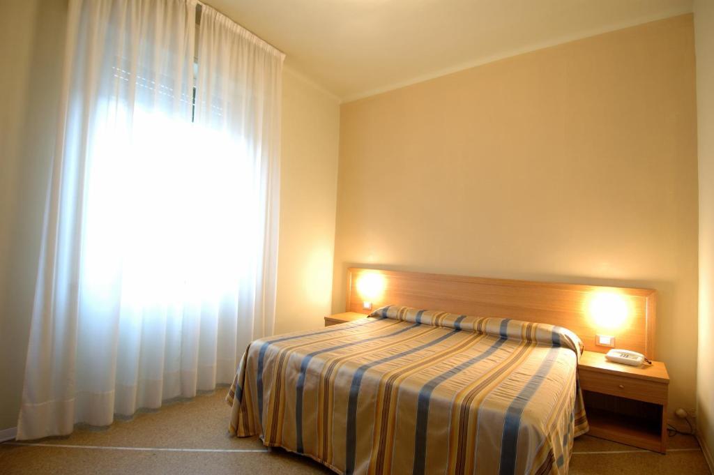 Hotel Moderno Pisa