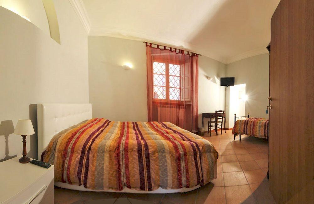 La Corte Di Lisa - Self Check-in Bed & Breakfast 4*