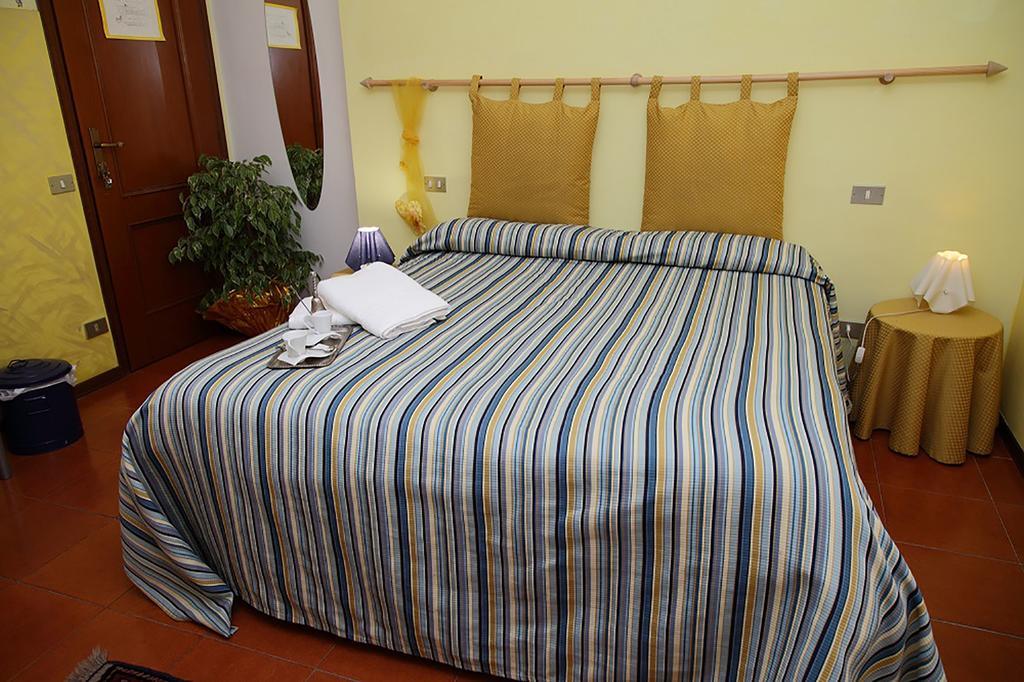 A Casa Di Marcella Affittacamere Pisa