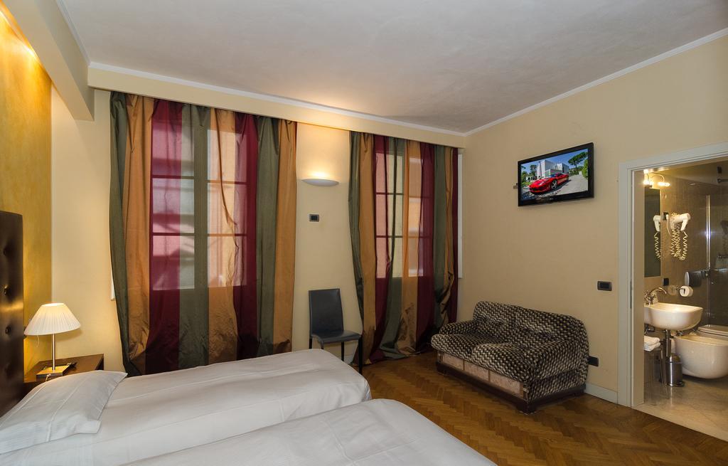 Novecento Hotel 3*