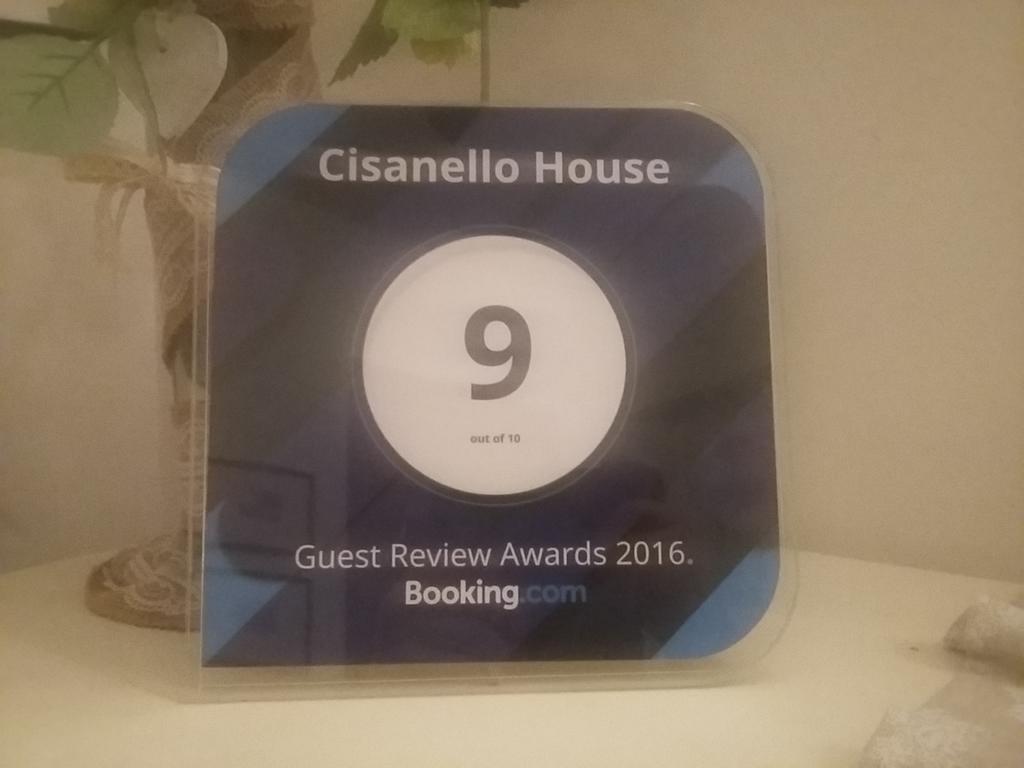 Cisanello House Guest house *