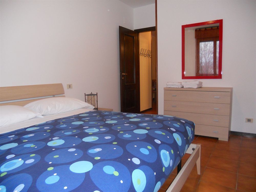 Cisanello House Guest house *