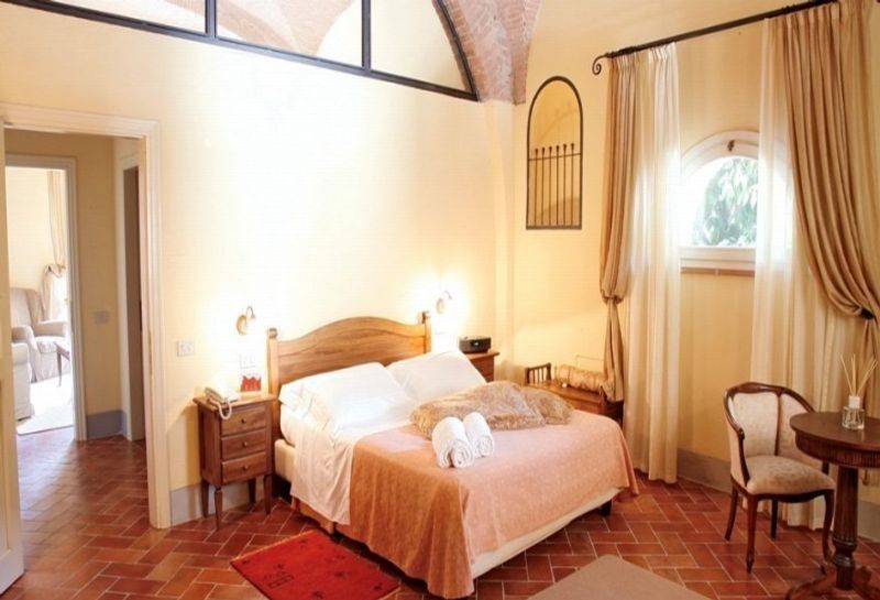 Granaio Borgo Di Colleoli 3*