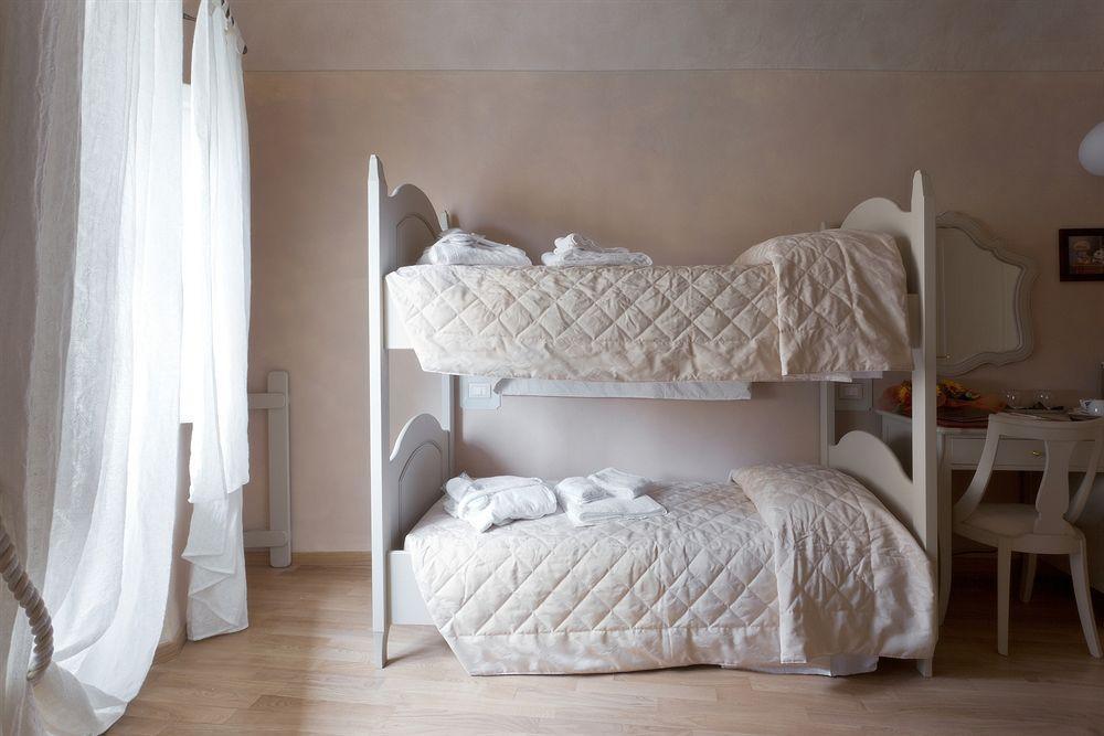 Guest house Residenza D'epoca Relais I Miracoli 2*