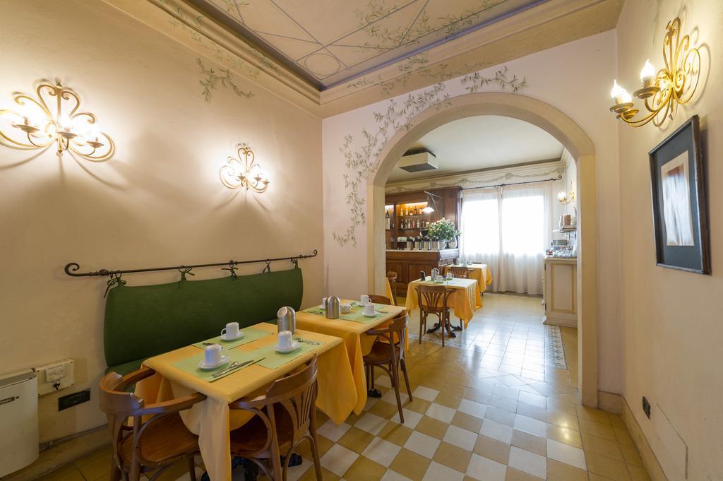 Moderno Hotel Pisa