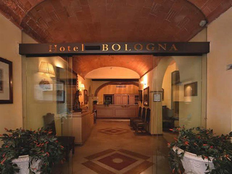 Bologna 4*