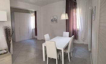 Academy House * Pisa