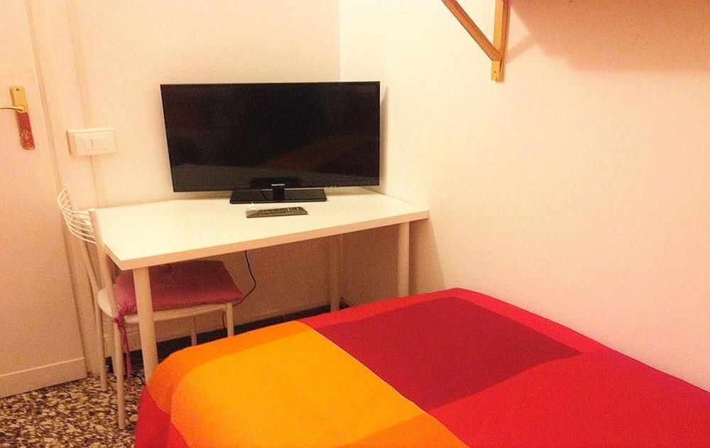 Bed & Breakfast Aliante Pisa