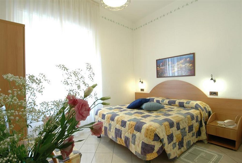 Milano Hotel 2*
