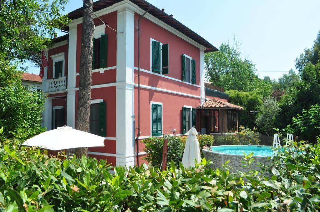 Bed & Breakfast Regina 4*