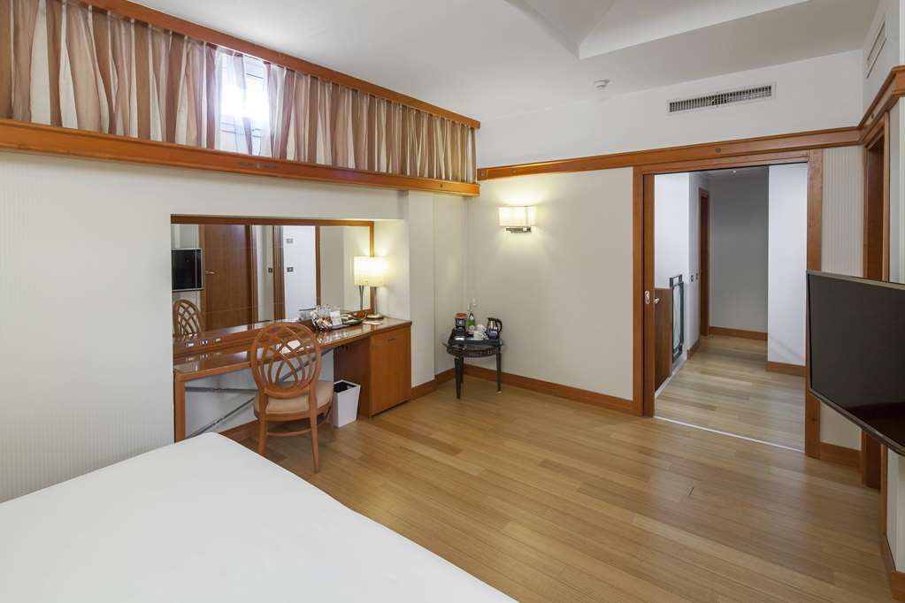 Nh Hotel Pisa