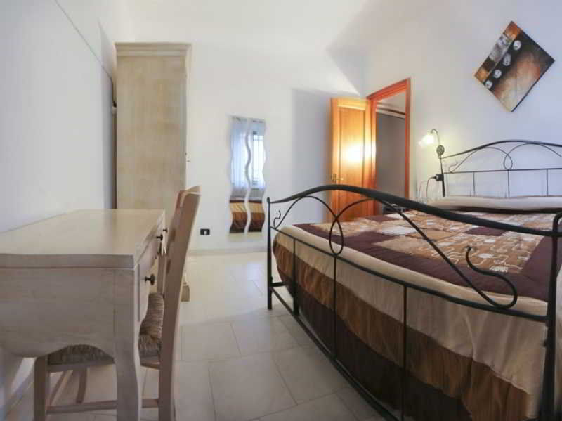 Lumiere Guest house 2*