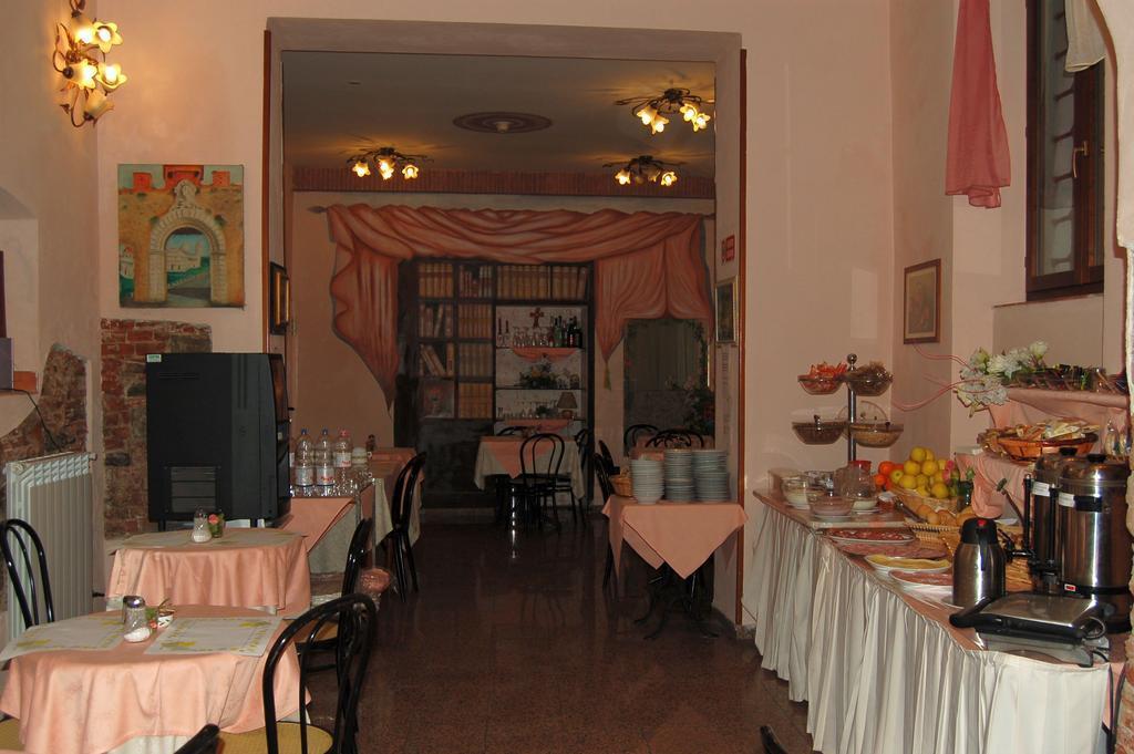 Hotel Leonardo 3*