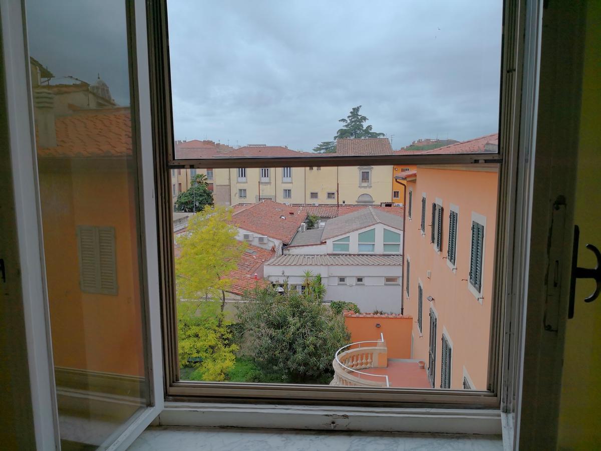 Window To The Tower 3*