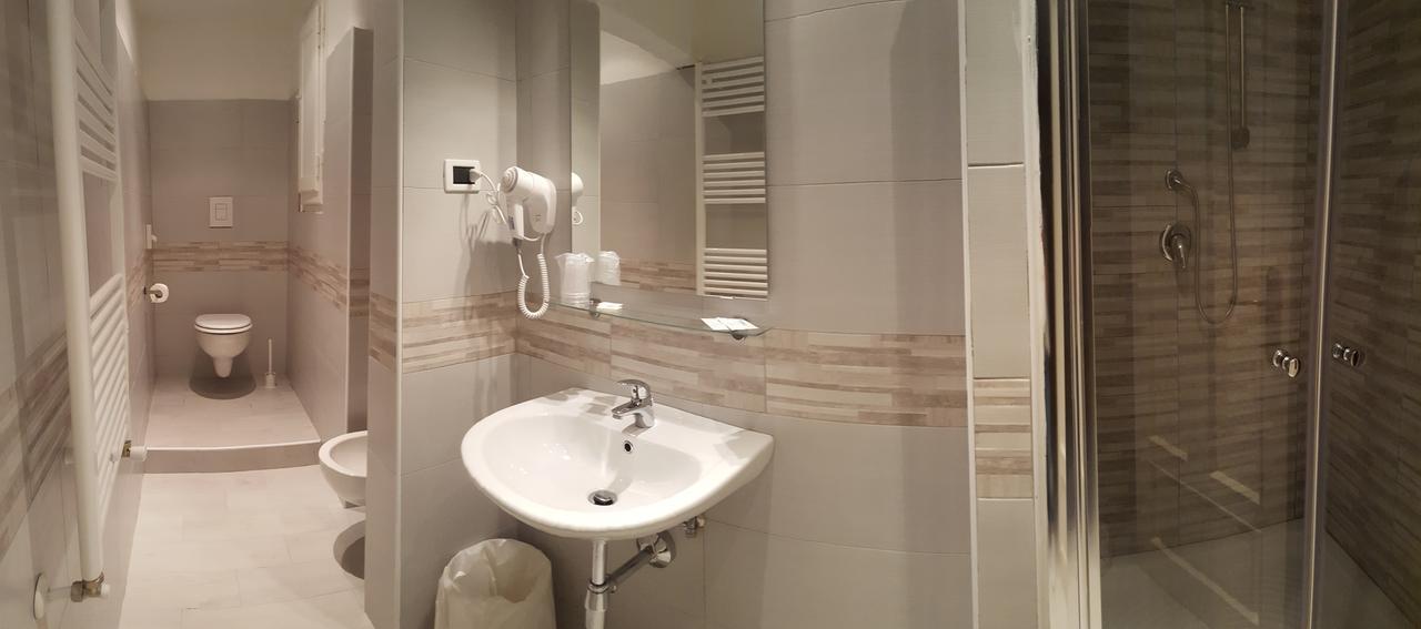 Hotel Milano 2*
