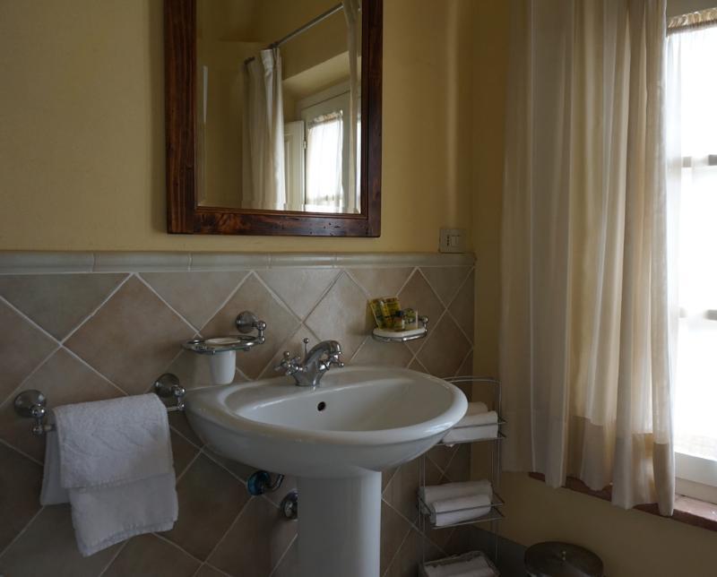 Granaio Borgo Di Colleoli Pisa