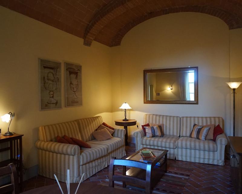 Granaio Borgo Di Colleoli 3* Pisa