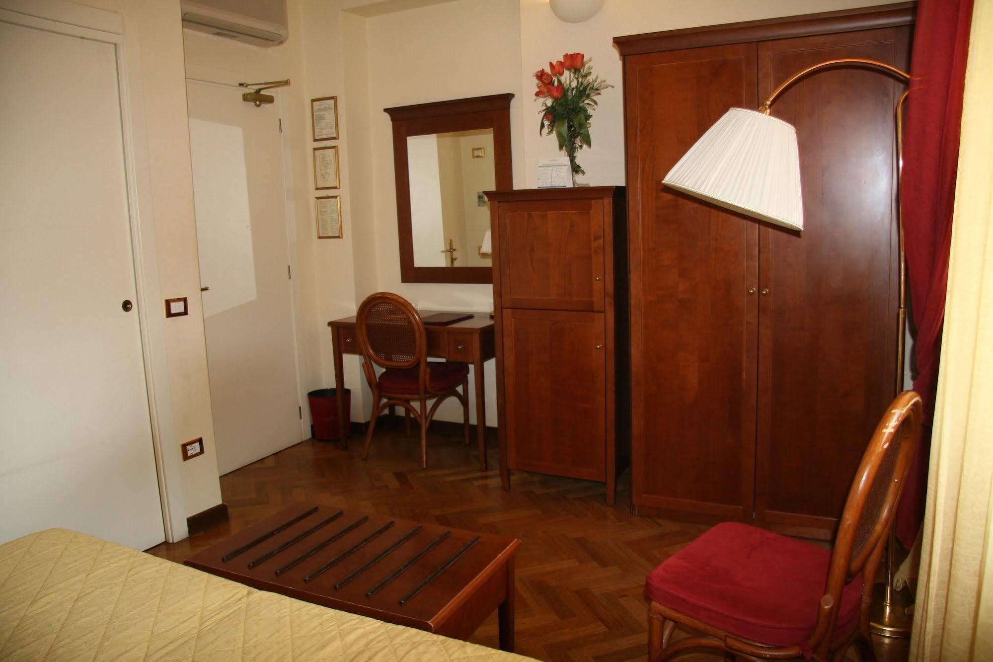Alessandro Della Spina 3* Pisa