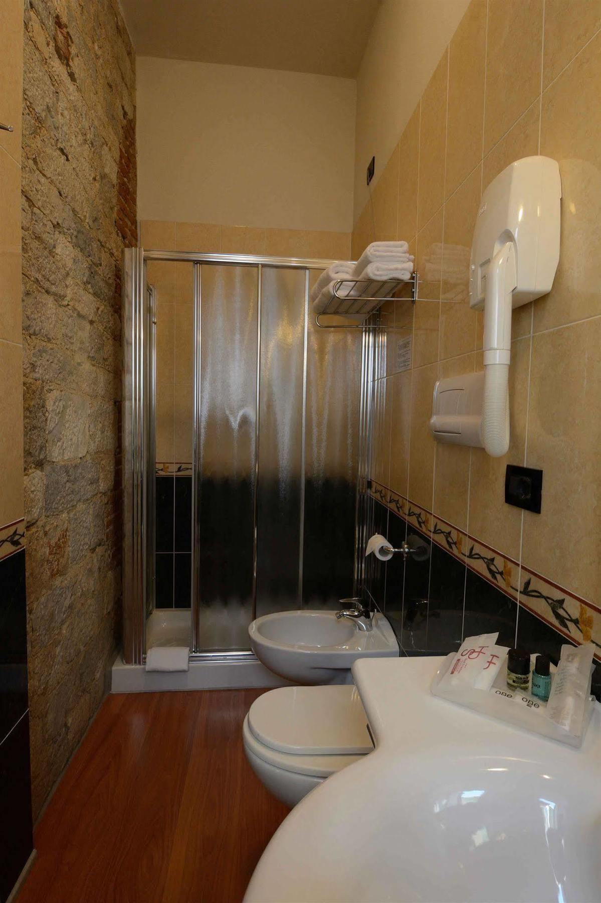 Di Stefano Hotel