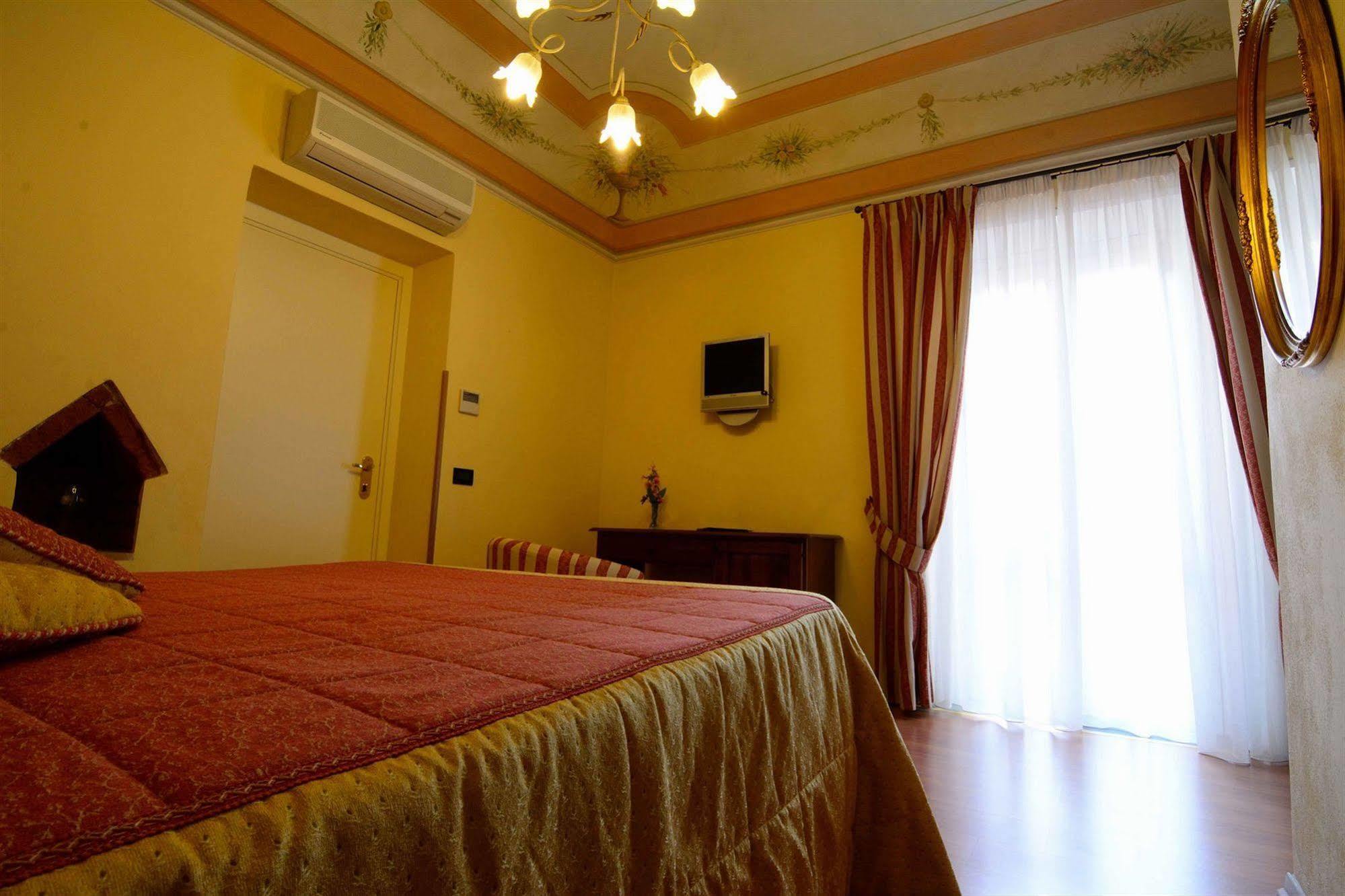 Hotel Di Stefano Pisa