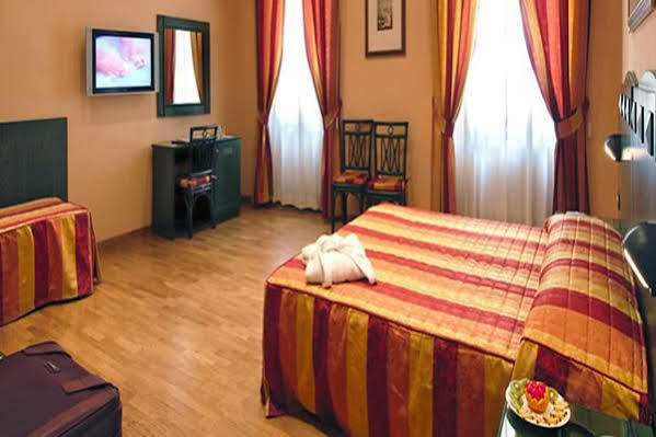 Hotel Bologna Pisa