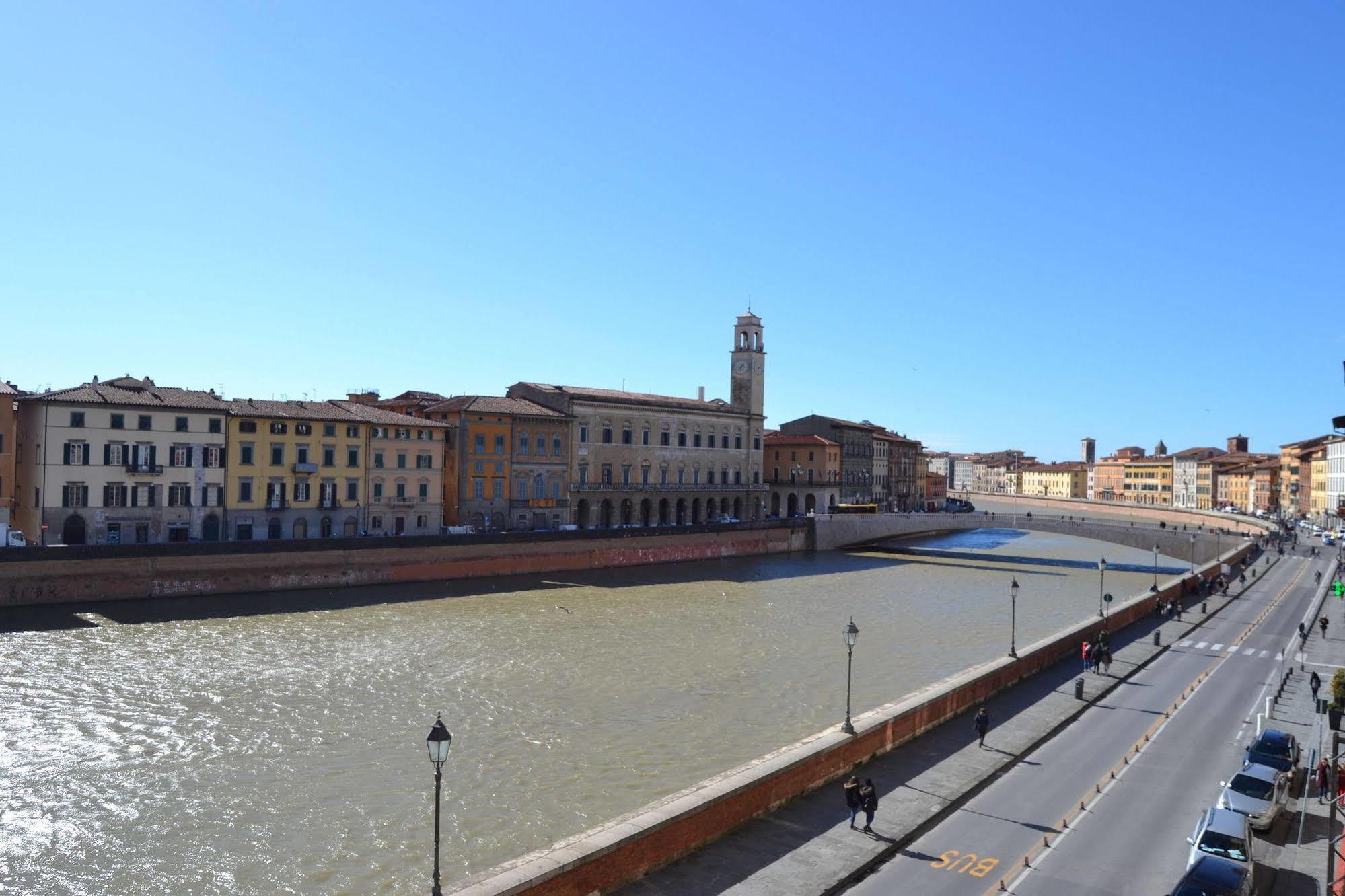 & Me * Pisa