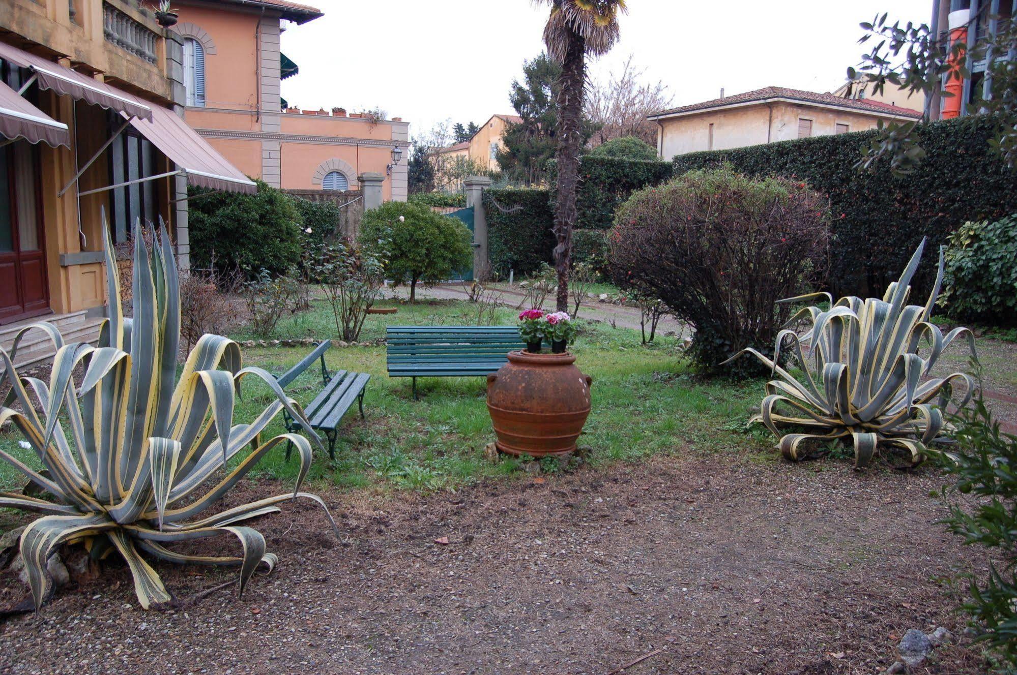 Bed & Breakfast Antica Piazza Dei Miracoli