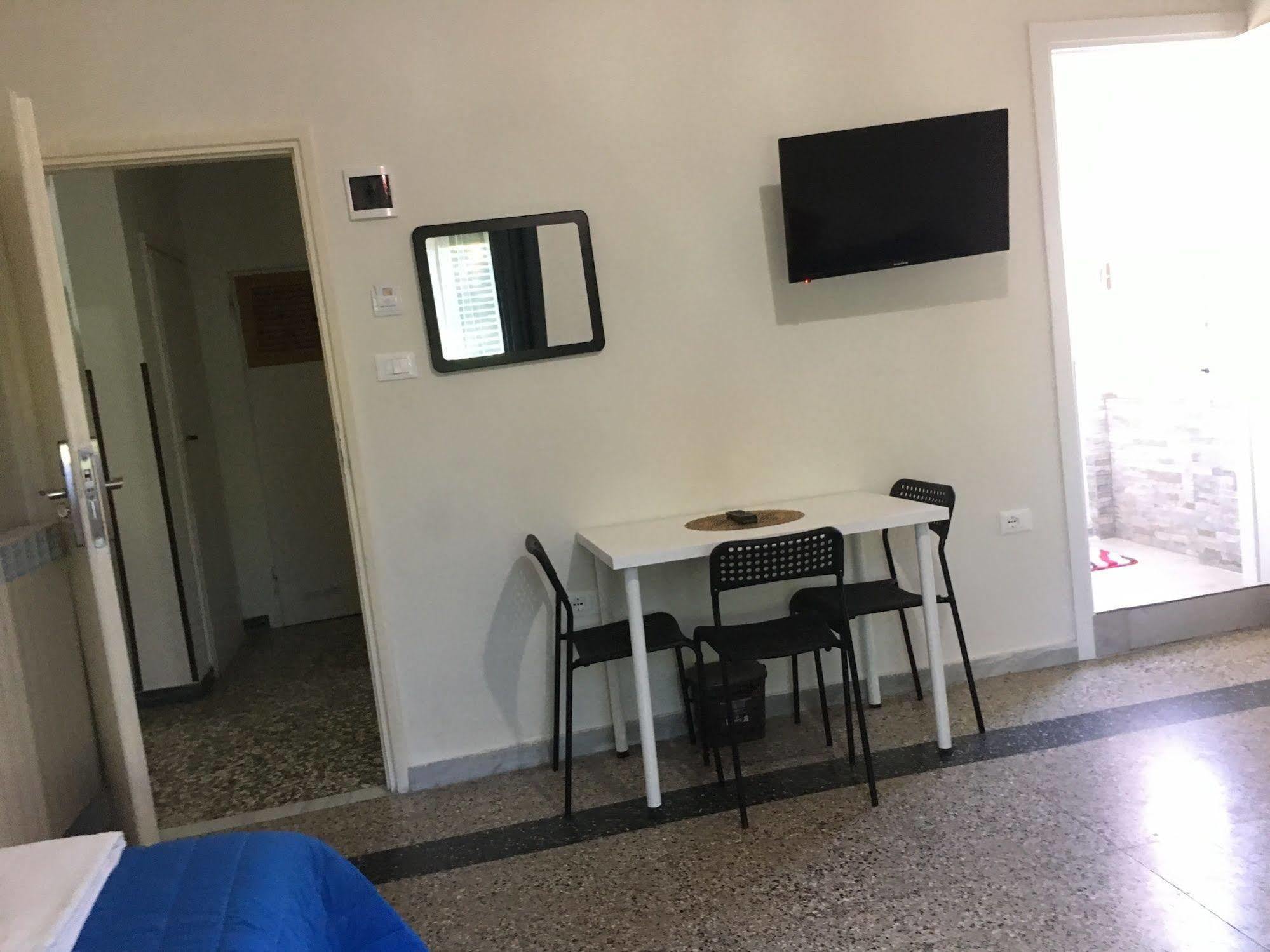 Bed & Breakfast Aliante Pisa