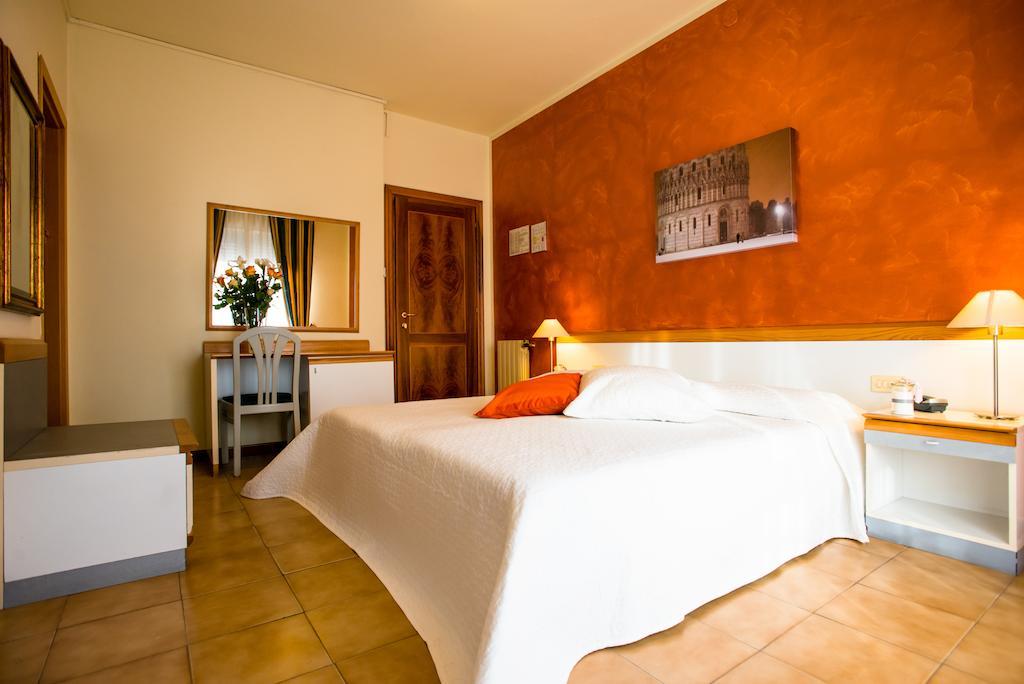 Roma 3*