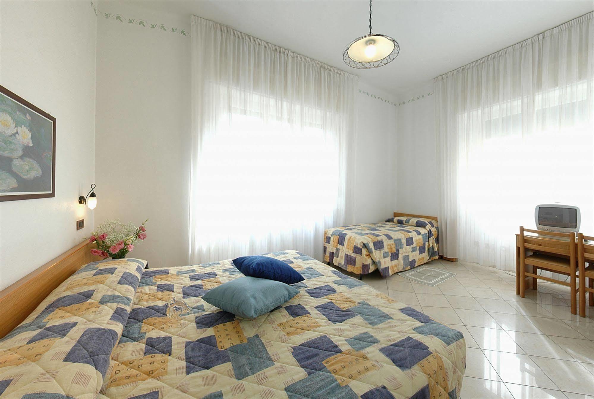 Hotel Milano 2*