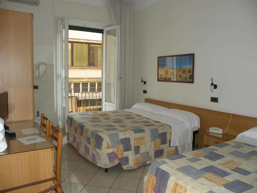 Hotel Milano 2*